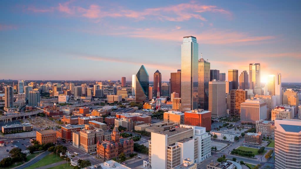 Dallas, Texas skyline at sunset